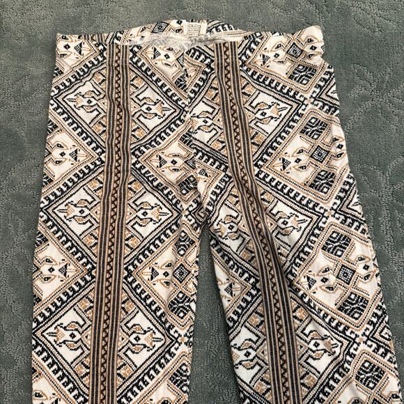 Volcom - Girls Pants - Size LG /14 - Picture 2 of 10